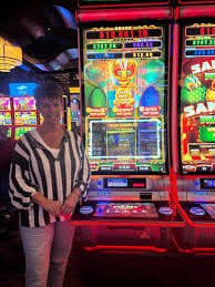 togelup heylink Togel 3D drawing interface showing number selection and bet slip